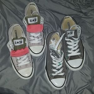 2 Pairs of Converse
